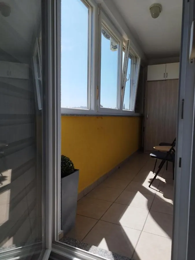 Apartment Luka Pula 0*,  Croatia